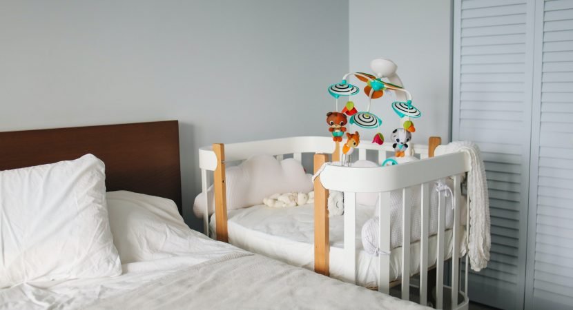 Co-Sleeping Cribs and Baby Bassinets