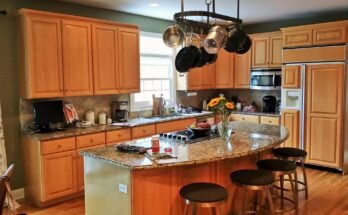 Kitchen Cabinet Refinishing in Mississauga