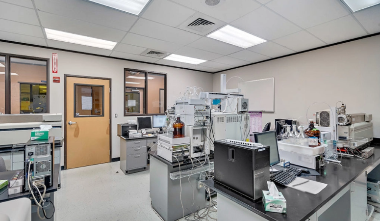 LCMS Lab Challenges and Solutions in Routine Analysis